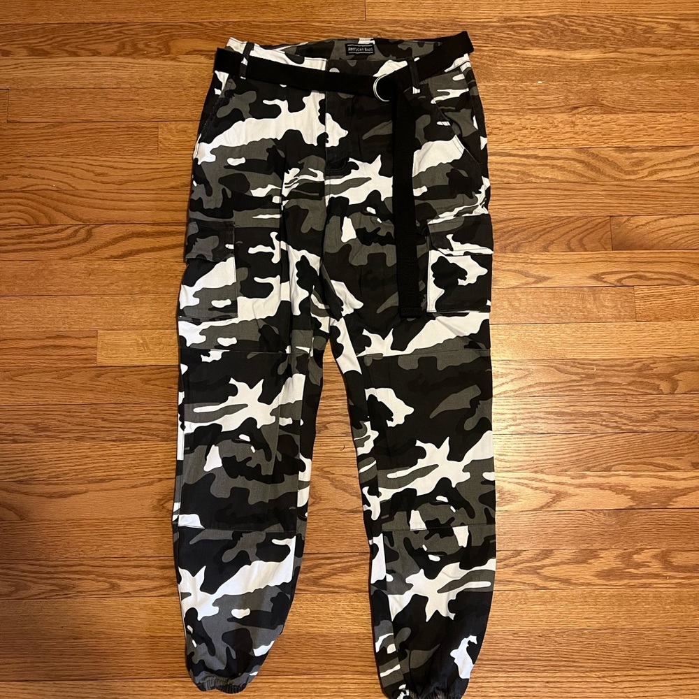 White and gray camouflage!